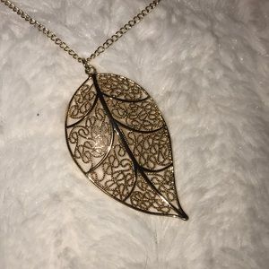 gold leaf long necklace